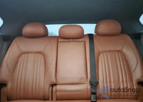 2017 Maserati Levante Luxury z USA, uszkodzony, nr VIN ZN661XUL8HX250589